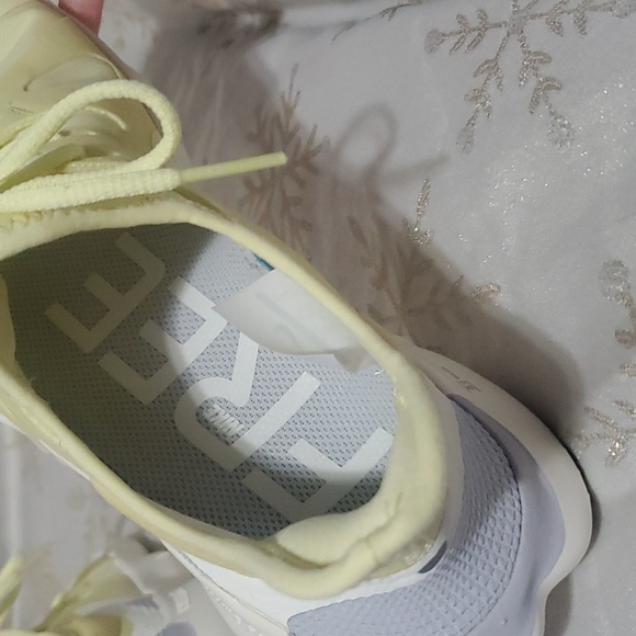 Womens NIKE Free Run 5.0 luminous Green - Picture 5 of 7